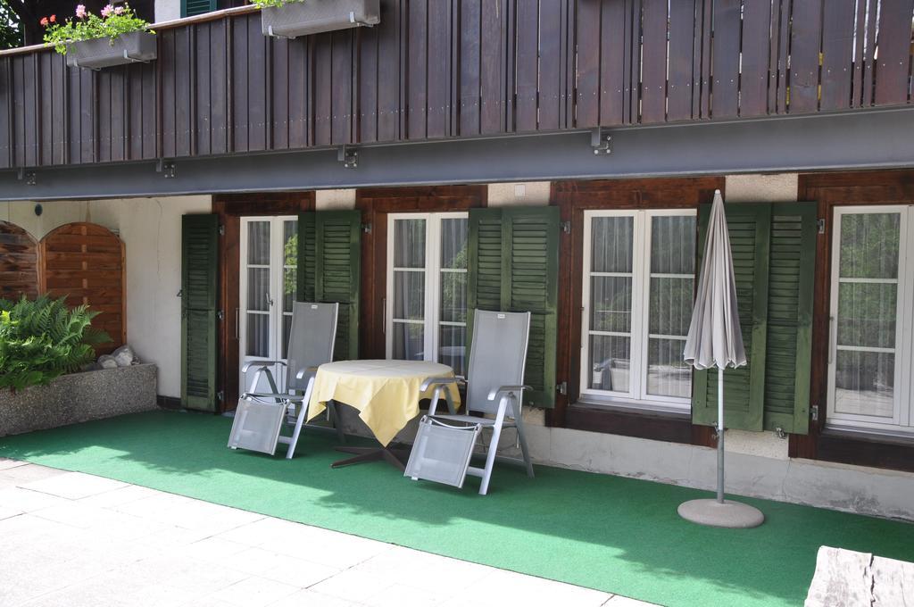 Ferienwohnungen Chalet Hohturnen グリンデルヴァルト エクステリア 写真