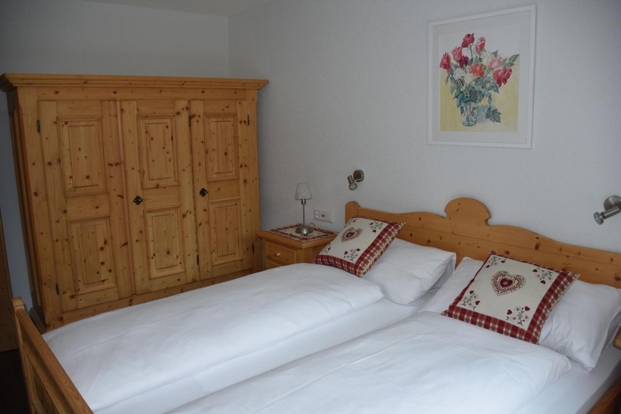 Ferienwohnungen Chalet Hohturnen グリンデルヴァルト エクステリア 写真