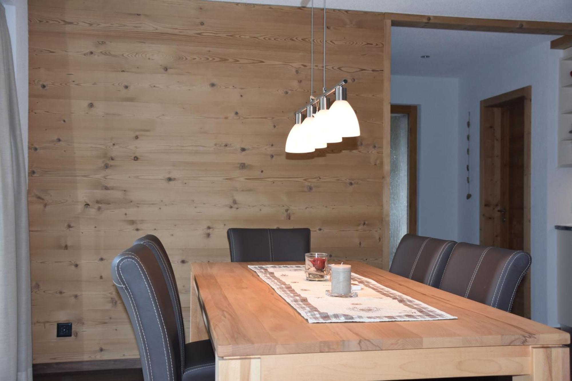 Ferienwohnungen Chalet Hohturnen グリンデルヴァルト エクステリア 写真